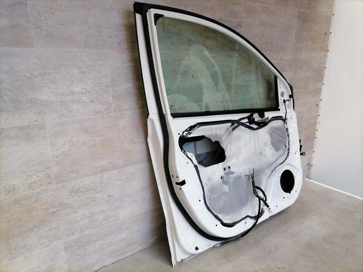 Hyundai I10 IA Bj.2016 original T&uuml;r vorn links Polarweiss BMS besch&auml;digt